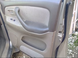 2004 TOYOTA TUNDRA, GOLD, SR5 MODEL, CREW CAB, 4.7L, AT, 2WD. Z25216